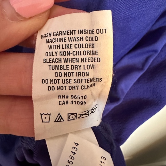 Under Armour T-shirt Top 4th of July Patriotic American Flag Heart Blue Size Med - Picture 6 of 8